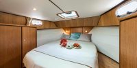 Linssen-Grand-Sturdy-35-0-AC // Dutch Yacht Rentals